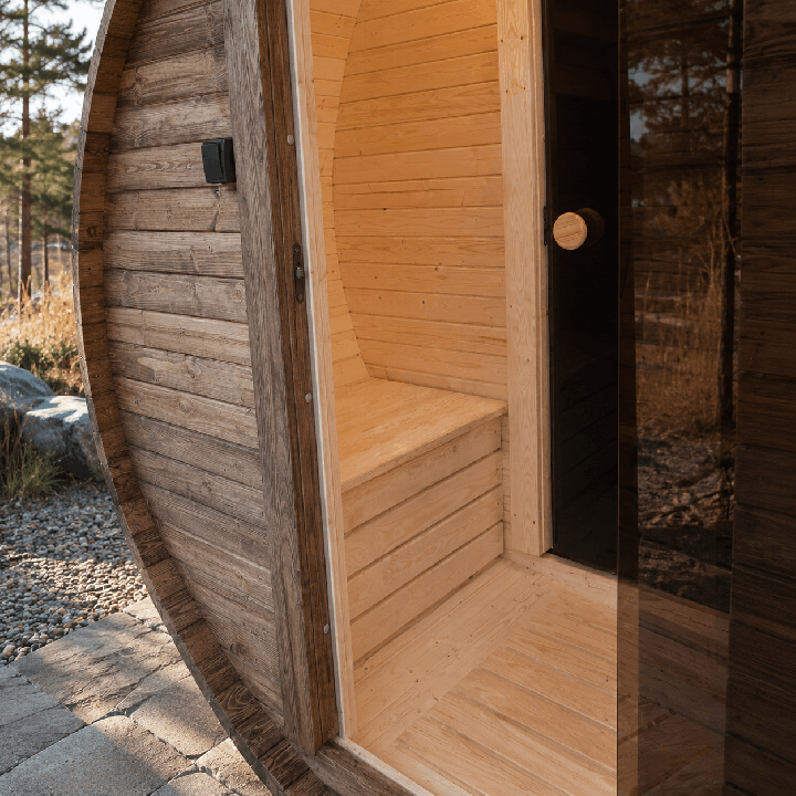 Entrée du sauna tonneau 3,4 m avec terrasse